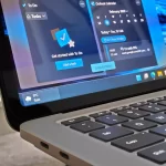 Windows 11’s Widgets button will now show Taskbar alerts for all users